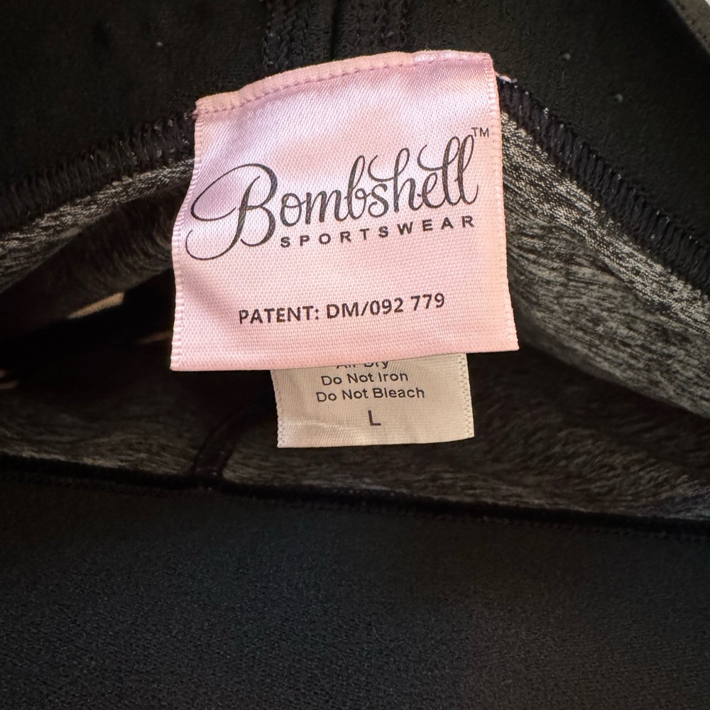 Bombshell Leggings - image 3